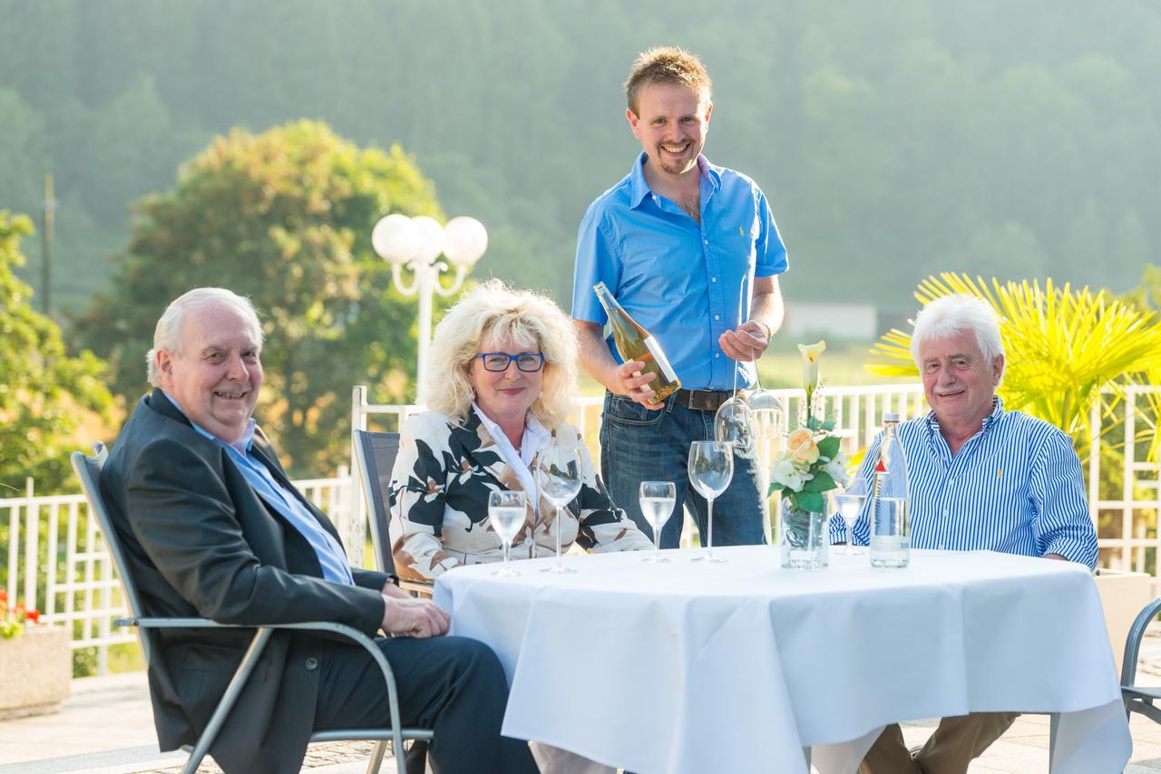 Hotel Haus Appel Rech Eksteriør bilde